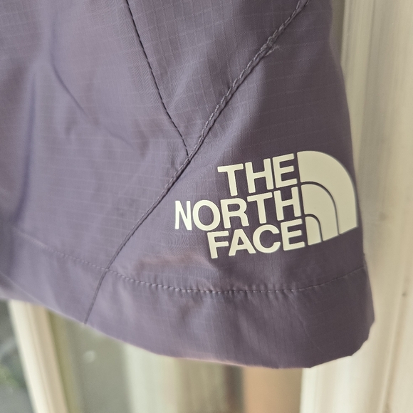 NWT The North Face Size Large Purple Windwall Windchill Athletic Shorts - Picture 11 of 16